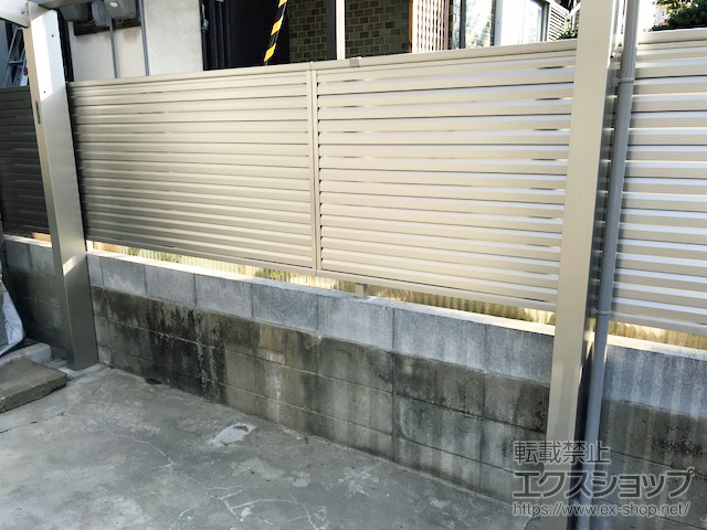 京都府宇治市ののフェンス・柵 ミエーネフェンス 目隠しルーバータイプ 自由柱施工 施工例