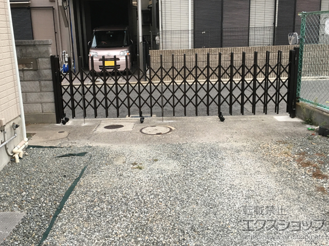 大阪府堺市ののカーゲート トリップゲート RC型 ノンレール 片開き 45S 施工例