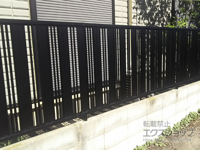 兵庫県尼崎市ののフェンス・柵 ニューアイシャノン 2型 フリー支柱タイプ 施工例