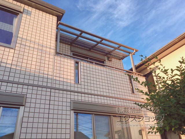 愛知県知多郡武豊町ののバルコニー・ベランダ屋根 スピーネ F型 屋根タイプ 単体 積雪〜20cm対応 施工例