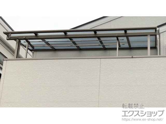 埼玉県川口市ののバルコニー・ベランダ屋根 スピーネ F型 屋根タイプ 単体 積雪〜20cm対応 施工例