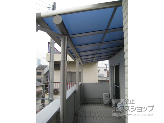 大阪府大阪市ののバルコニー・ベランダ屋根 プレシオステラス F型 屋根タイプ 連棟 積雪〜20cm対応 施工例