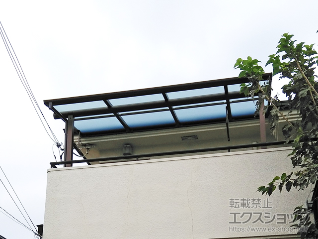 大阪府豊中市ののバルコニー・ベランダ屋根 ヴェクターテラス F型 屋根タイプ 単体 積雪〜20cm対応 施工例