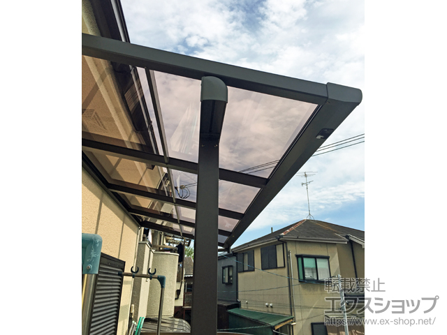 大阪府豊中市ののバルコニー・ベランダ屋根 スピーネ F型 屋根タイプ 単体 積雪〜20cm対応 施工例