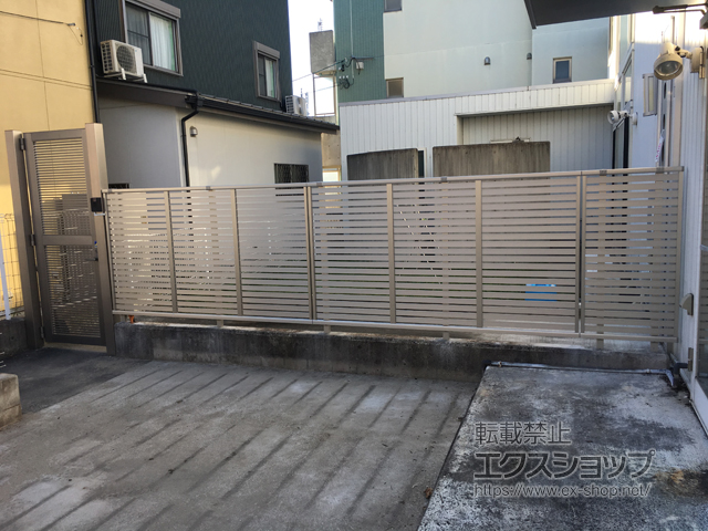 愛知県名古屋市ののフェンス・柵 シンプレオフェンス3型 横太格子 自由柱施工 施工例