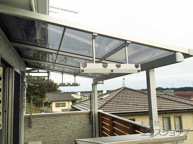 千葉県我孫子市ののバルコニー・ベランダ屋根 スピーネ F型 屋根タイプ 単体 積雪〜20cm対応 施工例