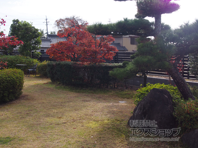 岐阜県関市のの門扉、フェンス・柵 モクアルフェンス 横板タイプ 自由柱施工 施工例