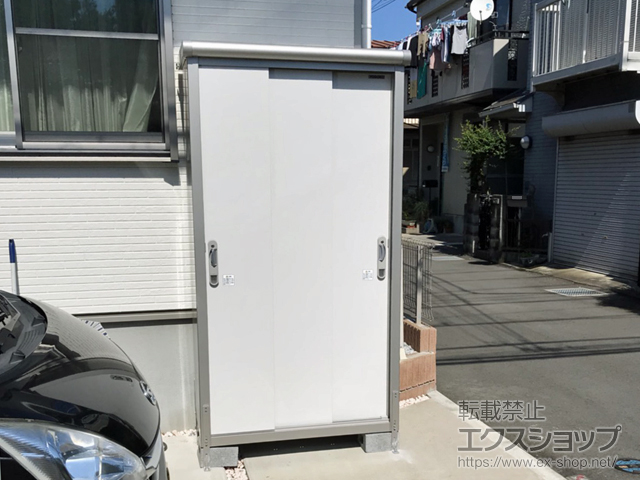 神奈川県座間市のの物置・屋外倉庫 エスモ 一般型 1050×520×1959 ESE-1005A-PW 施工例