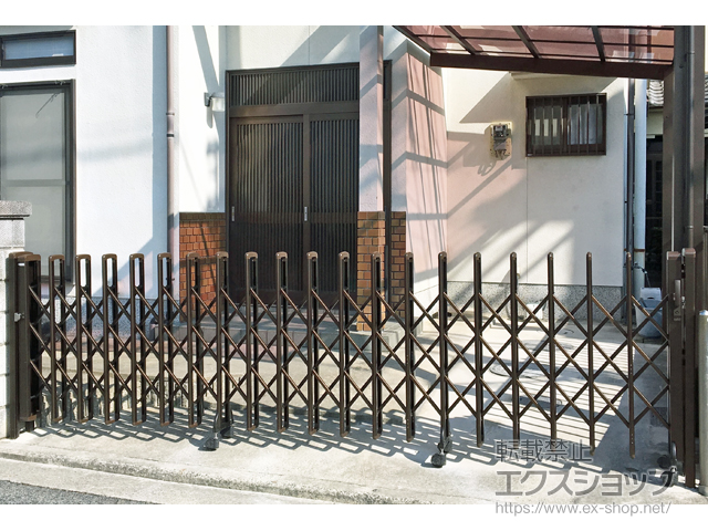 大阪府貝塚市ののカーゲート レイオス1型 ノンレール 片開き ※42S 施工例