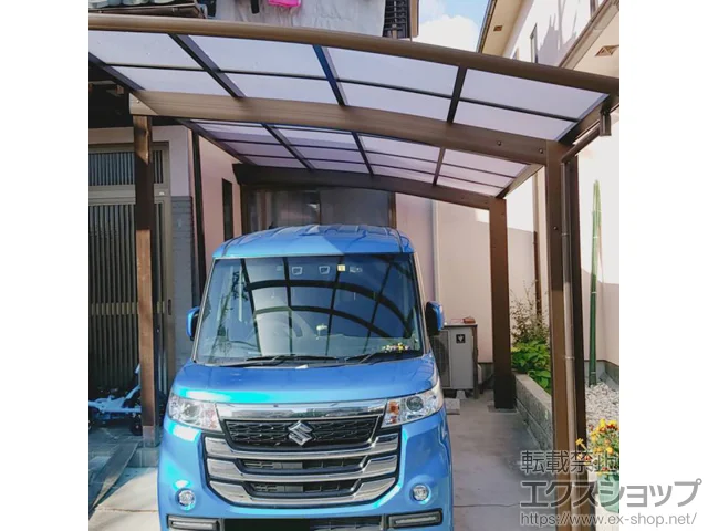 京都府岡山市のLIXIL リクシル(トステム)のカーポート プレシオスポート 積雪〜20cm対応 施工例