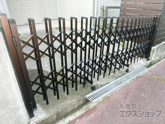 ���Ɍ��_�ˎs��Value Select�̃J�[�Q�[�g �g���b�v�Q�[�g �X�Βn��p�^ �m�����[�� �ЊJ�� 37S �{�H��