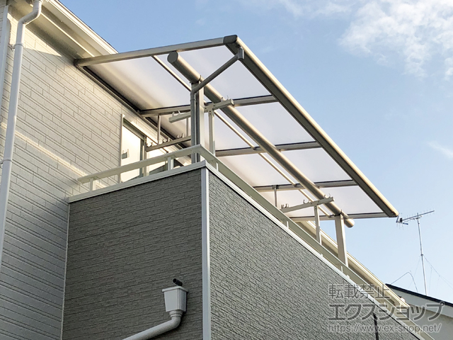 兵庫県加東市ののバルコニー・ベランダ屋根 ヴェクターテラス F型 屋根タイプ 単体 積雪〜20cm対応 施工例