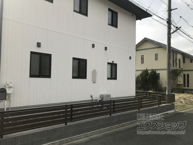 千葉県木更津市ののフェンス・柵 モクアルフェンス 横板タイプ 自由柱施工 施工例