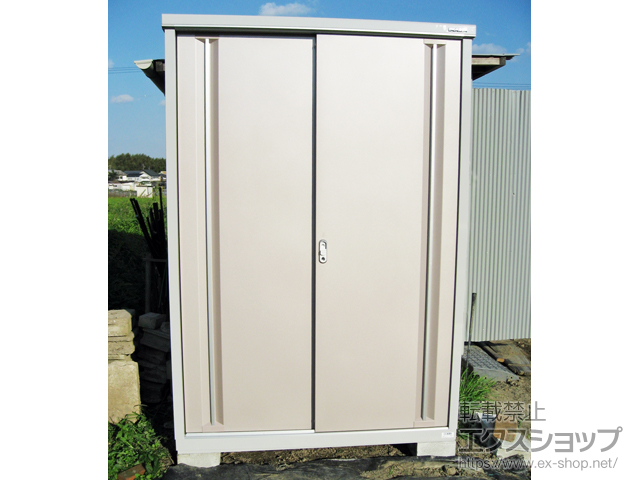 京都府京都市のの物置・屋外倉庫 シンプリー 一般型 1320×755×1903 MJX-137E-P-AR 施工例