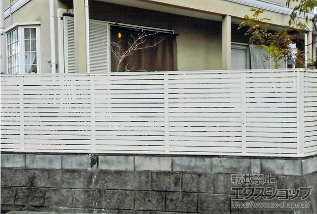 大阪府南河内郡河南町ののフェンス・柵 プレスタフェンス 7Y型 横スリット フリーポールタイプ 施工例