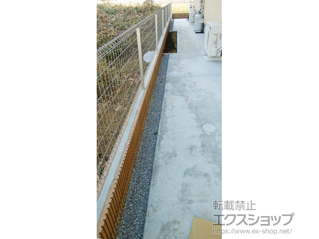 栃木県小山市ののフェンス・柵 イーネットフェンス1F型 自由柱タイプ 施工例