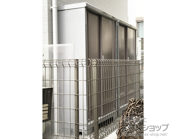 神奈川県川崎市のの物置・屋外倉庫 シンプリー 一般型 1320×415×1603 MJX-134D-P-AR 施工例