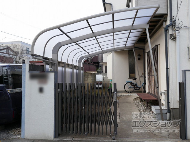 東京都練馬区のLIXIL リクシル（トステム）のカーポート テールポートシグマIII 積雪〜20cm対応＋テールポートシグマIII サイドパネル 施工例