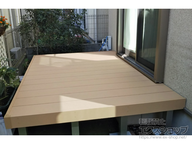 神奈川県横浜市ののウッドデッキ リウッドデッキ 200 施工例