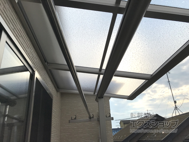 埼玉県川越市ののバルコニー・ベランダ屋根 ヴェクターテラス F型 屋根タイプ 単体 積雪〜20cm対応 施工例