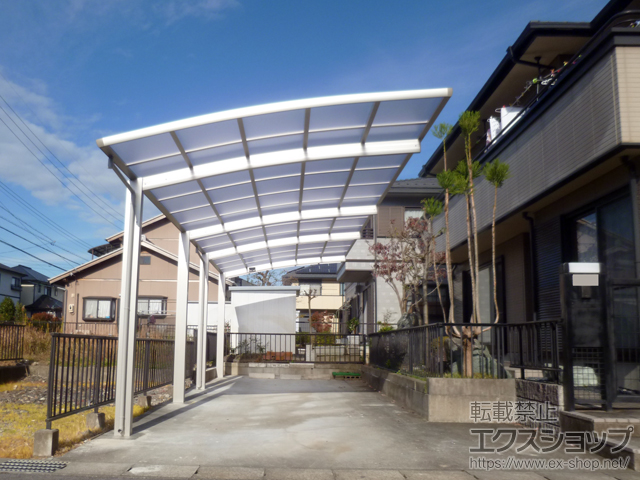 岐阜県多治見市ののカーポート レイナポートグラン 縦連棟　積雪〜20cm対応 施工例