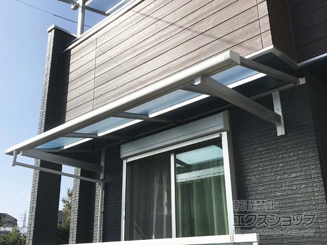 東京都東久留米市ののテラス屋根 スピーネ F型 ルーフタイプ 単体 積雪〜20cm対応 施工例