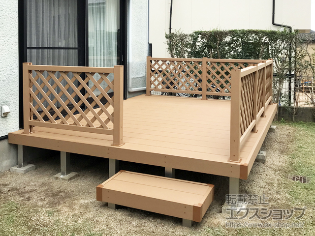 長崎県佐世保市ののウッドデッキ リウッドデッキ 200 施工例