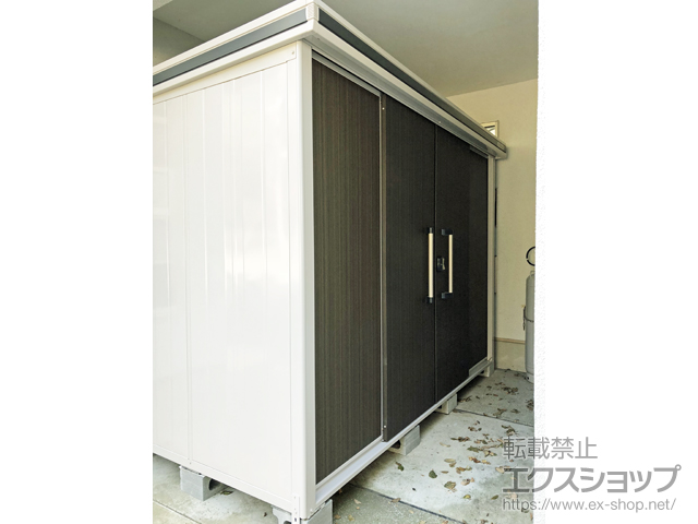 神奈川県逗子市のの物置・屋外倉庫 エルモ 一般型 2920×1520×2120（LMD-2915） LMD-2915-DW 施工例
