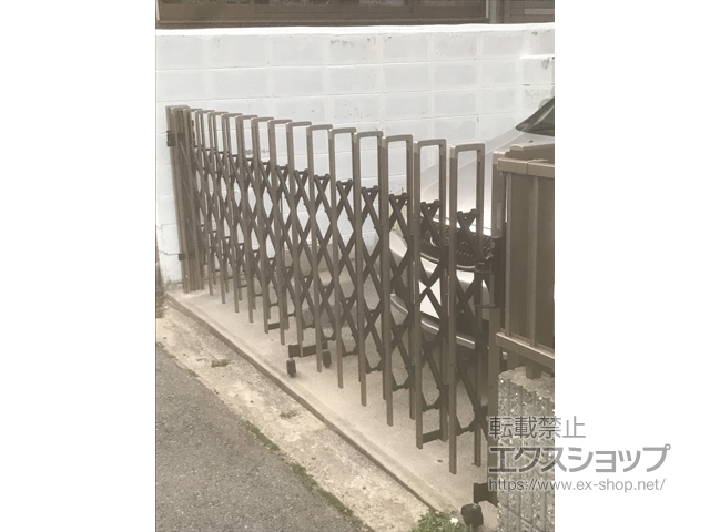 兵庫県西宮市ののカーゲート トリップゲート RC型 ノンレール 片開き 34S 施工例