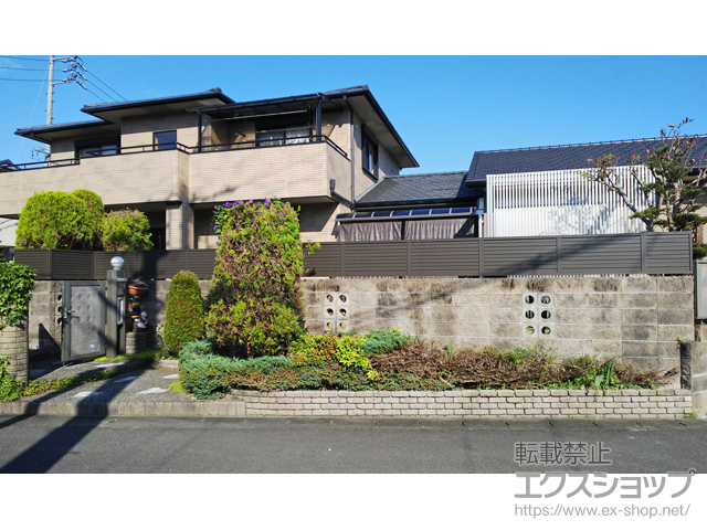 三重県津市ののフェンス・柵 プレスタフェンス 5型 横目隠し フリーポールタイプ 施工例