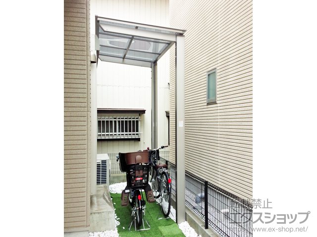 埼玉県川越市ののテラス屋根 フーゴF 独立テラスタイプ 単体 積雪〜20cm対応 施工例