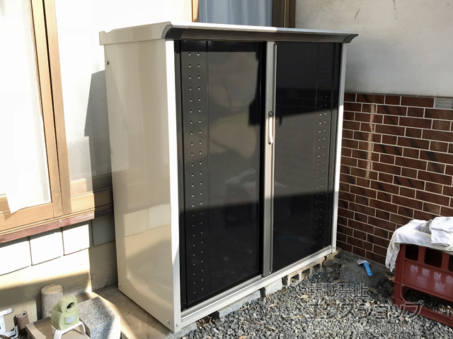 茨城県笠間市のの物置・屋外倉庫 グランプレステージジャンプ 1304×530×1400 GP-135C-F-CK 施工例