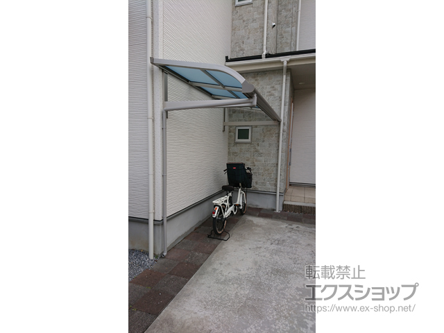 埼玉県蓮田市ののバルコニー・ベランダ屋根 ヴェクターテラス R型 ルーフタイプ 単体 積雪〜20cm対応 施工例