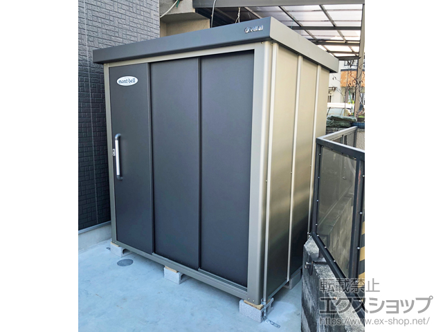 大阪府大阪狭山市のの物置・屋外倉庫 エスケーエイト SK8-70 一般型 1800×1200×1940 SK8-70-GK 施工例