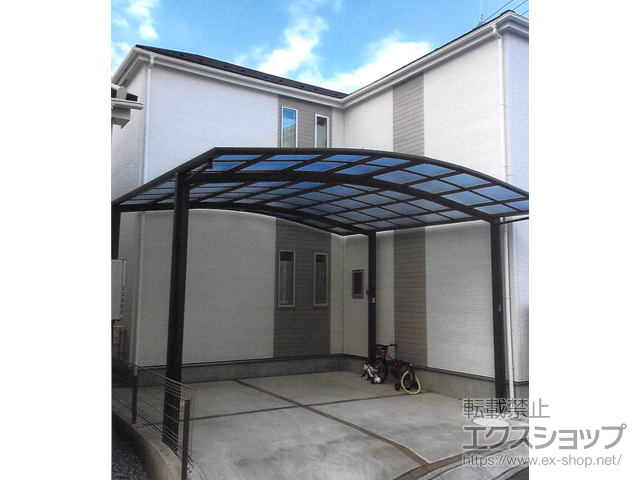 千葉県流山市ののカーポート ネスカR (ラウンドスタイル) ワイド 積雪〜20cm対応 施工例