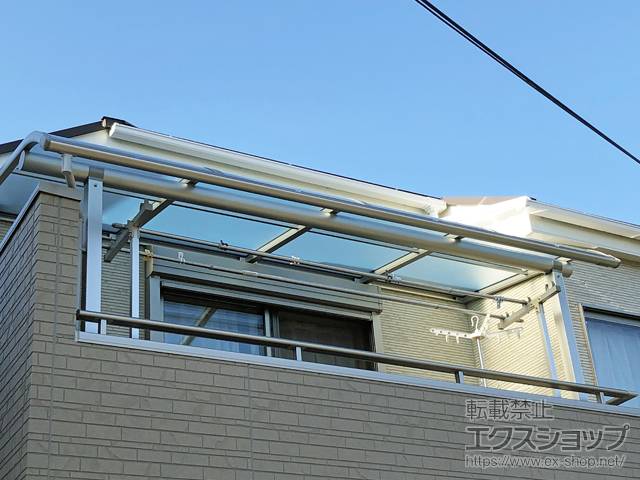 大阪府摂津市ののバルコニー・ベランダ屋根 ヴェクターテラス R型 屋根タイプ 単体 積雪〜20cm対応 施工例