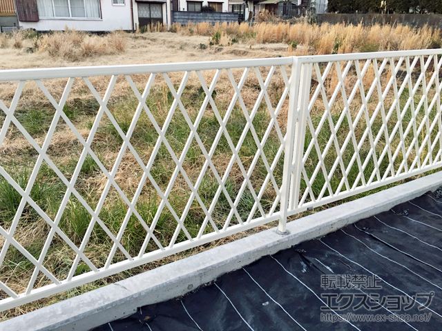 静岡県富士宮市ののフェンス・柵 シンプレオフェンス12型 ラチス格子 自由柱施工 施工例