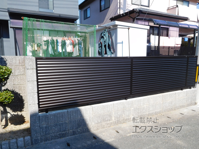 福岡県遠賀郡遠賀町ののフェンス・柵 ミエーネフェンス 目隠しルーバータイプ 自由柱施工 施工例