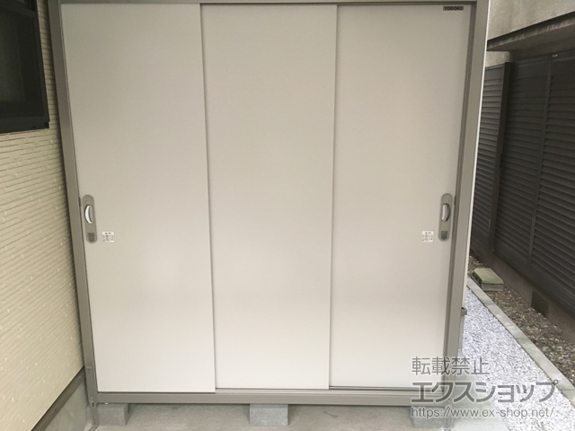 東京都豊島区のの物置・屋外倉庫 エスモ 一般型 1797×750×1959（ESE-1807A） ESE-1807A-PW 施工例