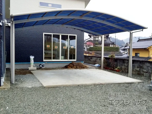 広島県庄原市のYKKAPのカーポート レイナツインポートグラン　積雪～20cm対応 施工例