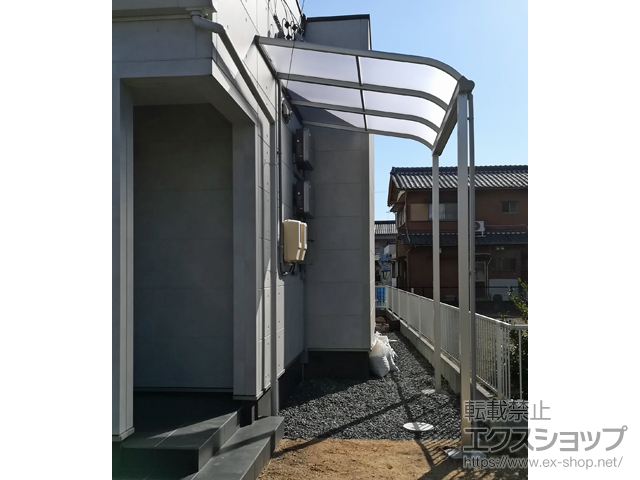 三重県度会郡玉城町ののテラス屋根 ヴェクターテラス R型 テラスタイプ 単体 積雪〜20cm対応 施工例