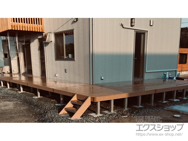 福島県いわき市のYKKAPのウッドデッキ リウッドデッキ 200 施工例