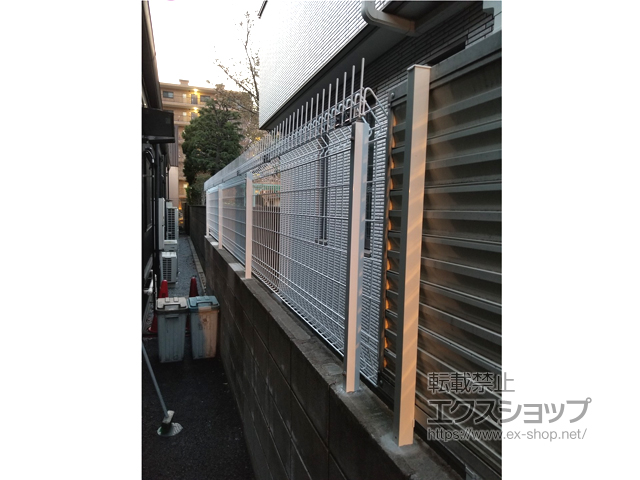 東京都葛飾区ののフェンス・柵 メッシュフェンス G10 自由柱施工 施工例