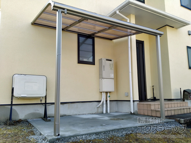 栃木県宇都宮市ののテラス屋根 スピーネ R型 テラスタイプ 単体 積雪〜20cm対応 施工例