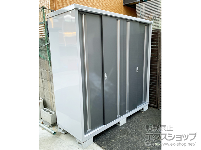 兵庫県神戸市のの物置・屋外倉庫 シンプリー 一般型 1940×755×1903（MJX-197E） MJX-197E-PG 施工例