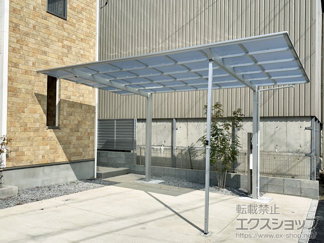 埼玉県草加市ののカーポート ネスカF (フラットスタイル) 積雪〜20cm対応 施工例