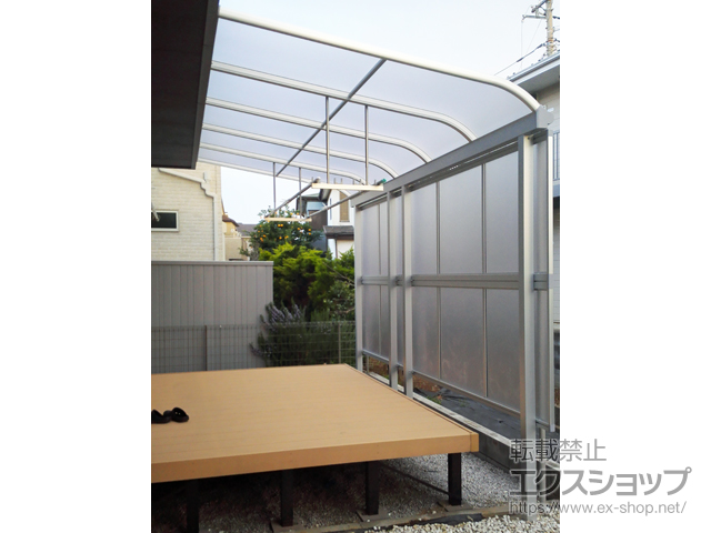 東京都稲城市ののテラス屋根 ヴェクターテラス R型 テラスタイプ 単体 積雪〜20cm対応 施工例