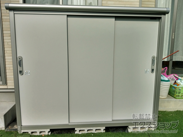 愛知県海部郡大治町のの物置・屋外倉庫 エスモ 一般型 1797×520×1501（ESE-1805E） ESE-1805E-PW 施工例