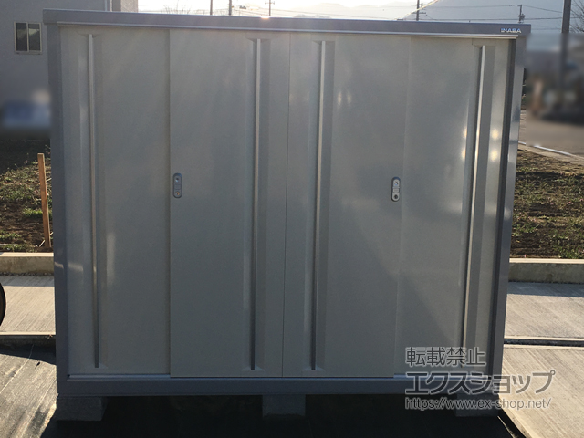 長野県千曲市のの物置・屋外倉庫 シンプリー 一般型 1940×905×1603 MJX-199D-FW 施工例