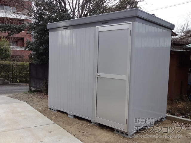 神奈川県横浜市のの物置・屋外倉庫 断熱物置 ネクスタプラス ドアタイプ 一般型 2630×1790×2375（NXP-50HD） NXP-50HD-MG 施工例